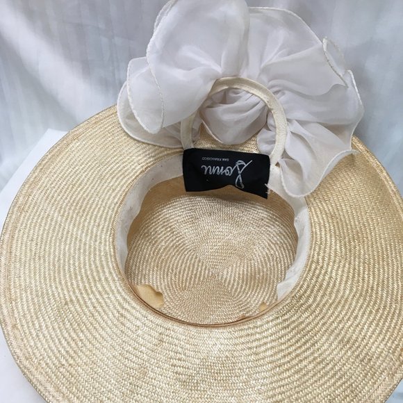 Beige Sonni Straw Hat with Light Gray Ruffles